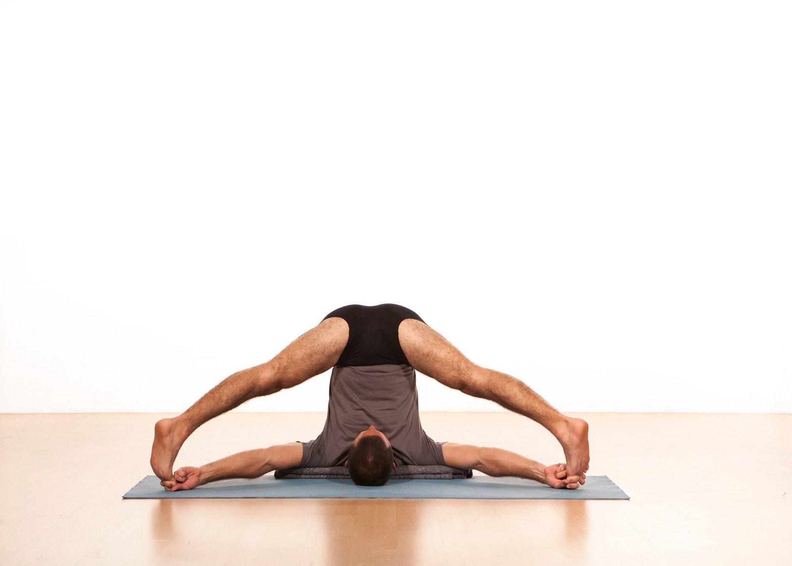 Supta-Konasana